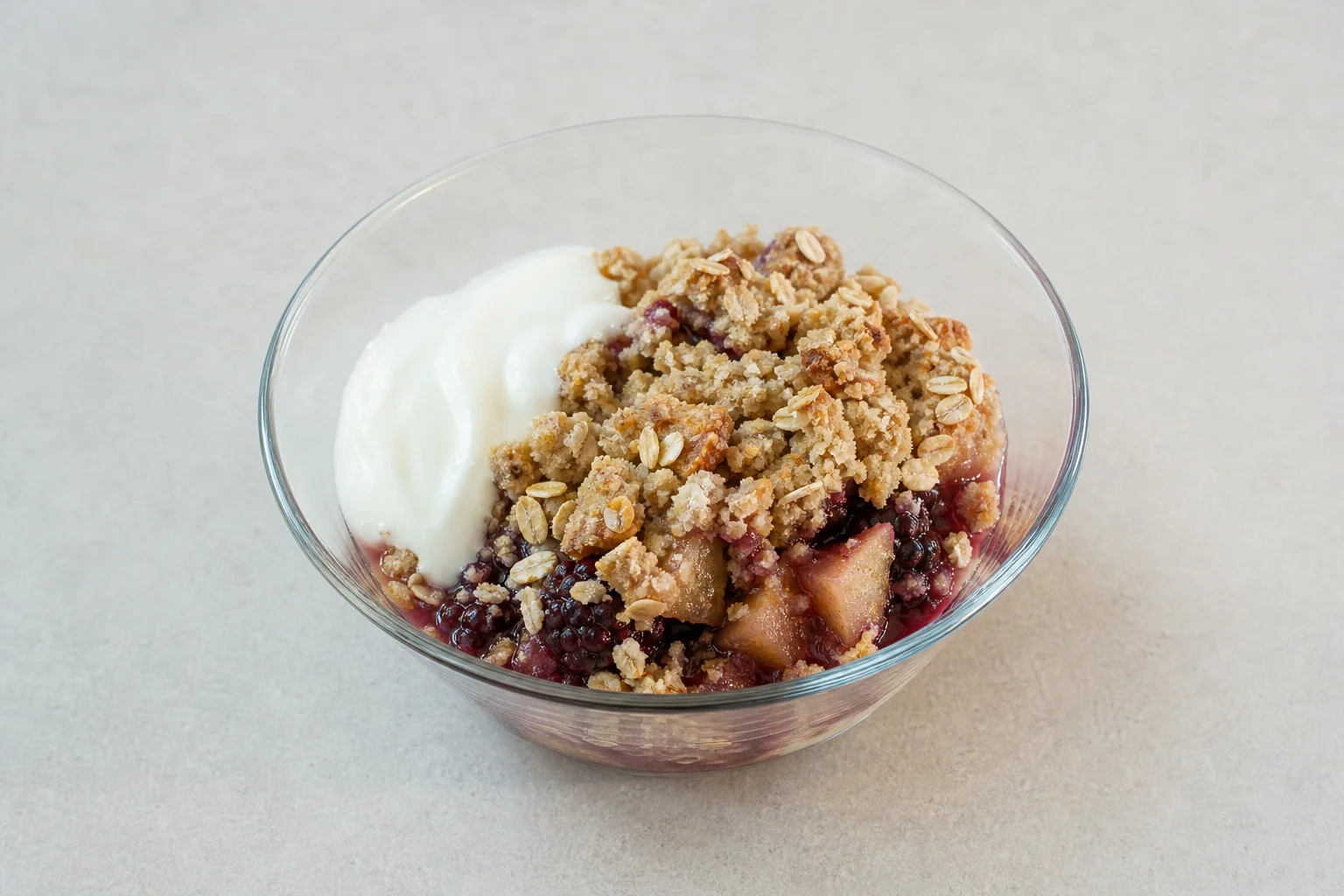 Apple and blackberry crumble