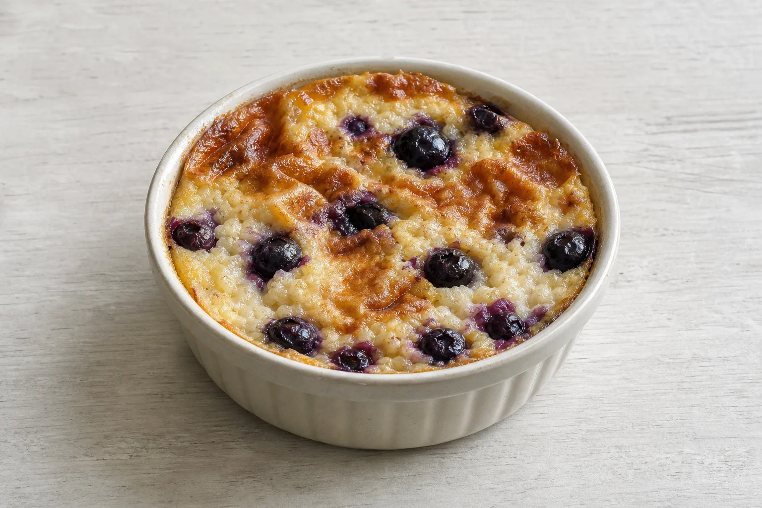 Baked rice pudding with berries