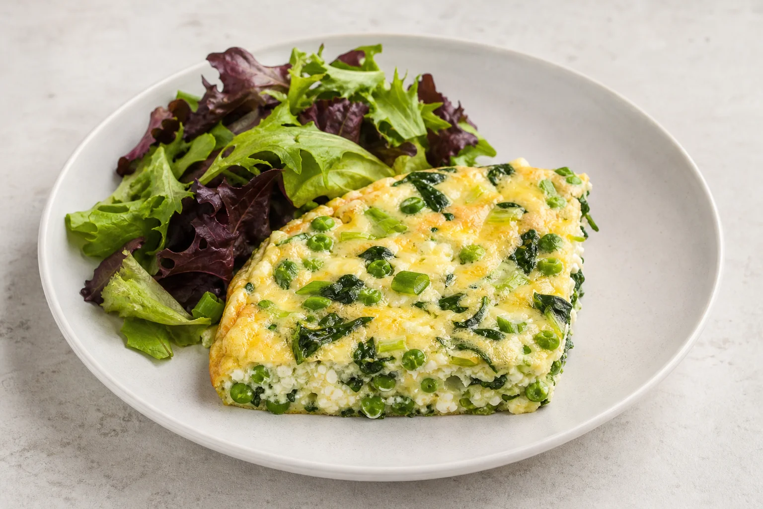 Cottage cheese, spinach and pea frittata
