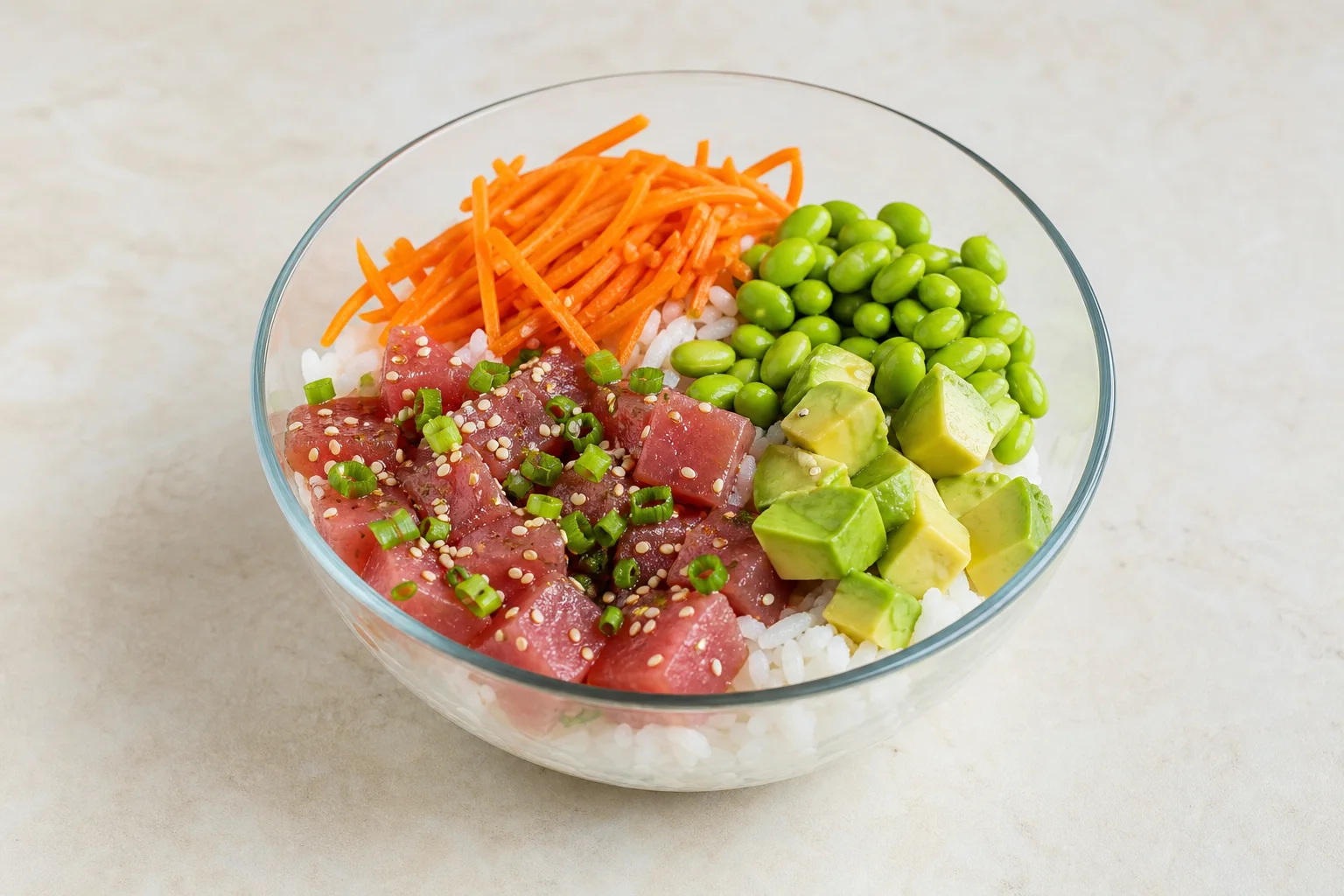 Poke bowl with tuna