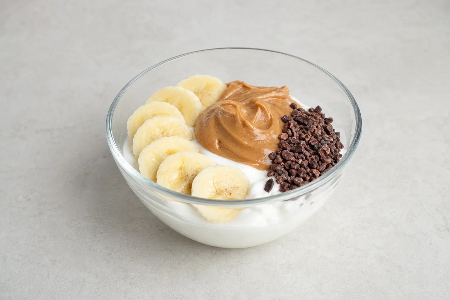 Skyr-style protein bowl