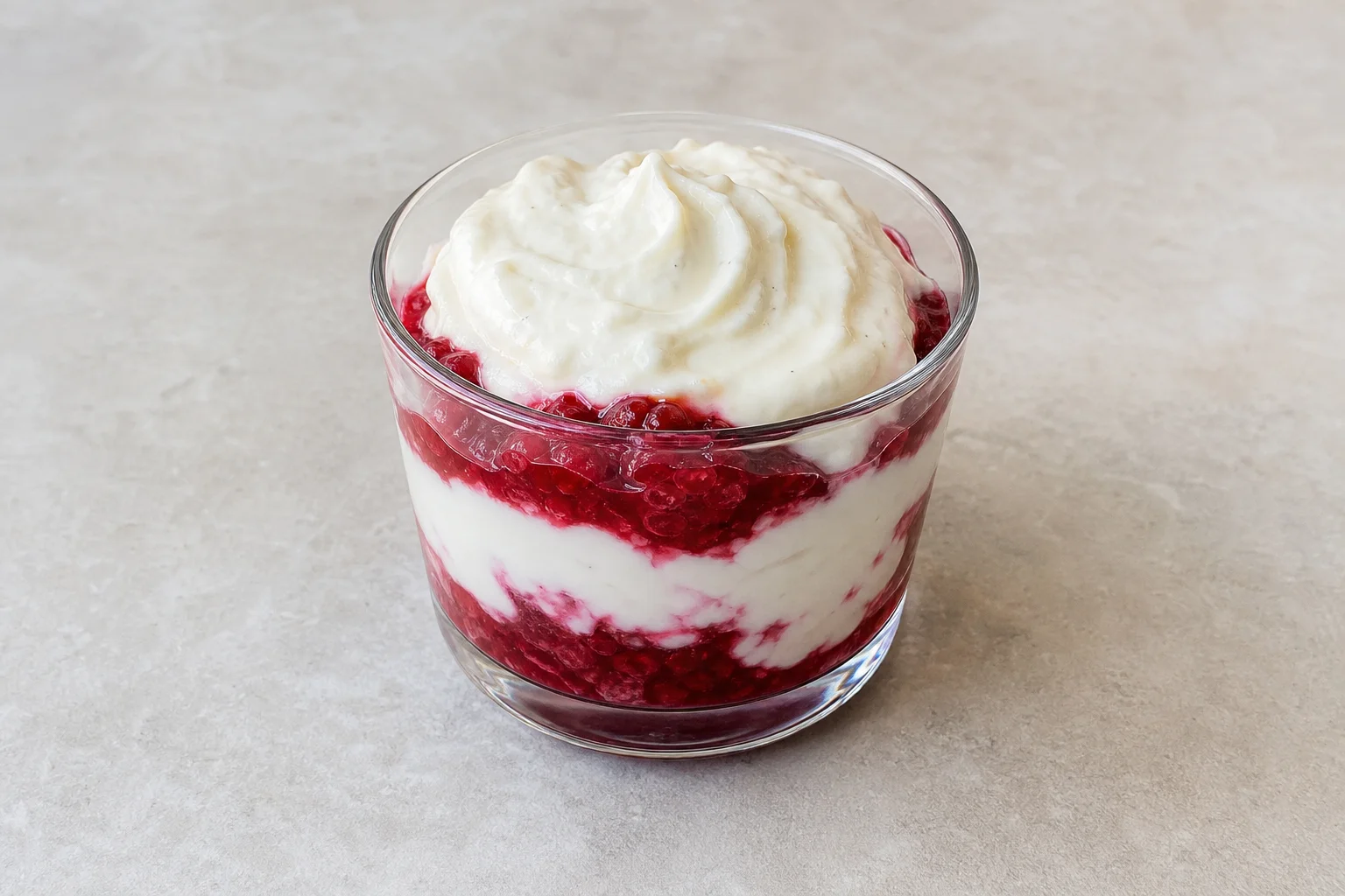 Vanilla cream and berry pots